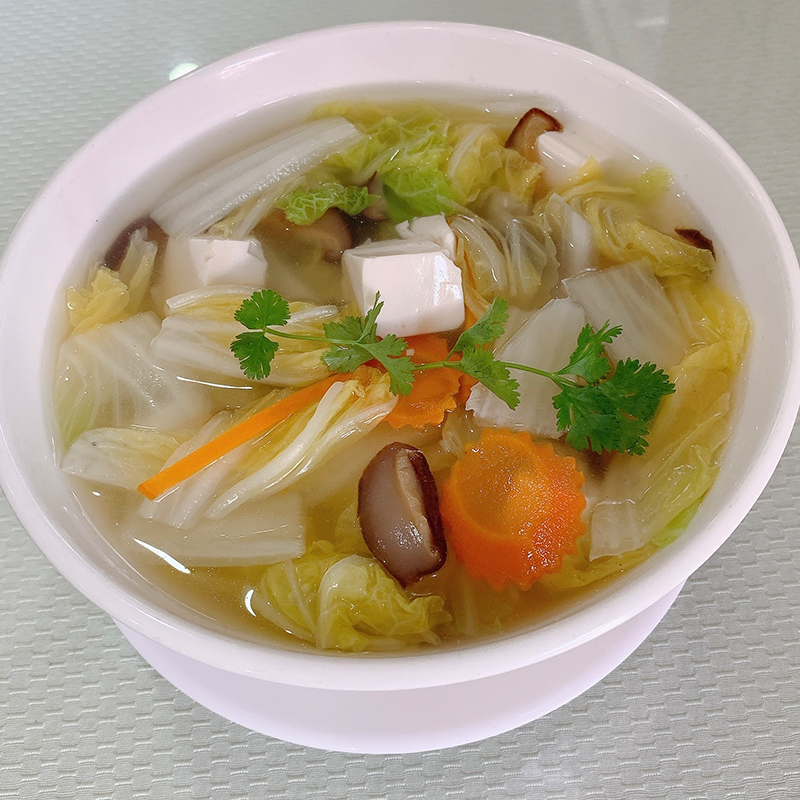 E03蔬菜菇類豆腐湯